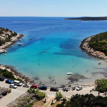 Apartments By The Sea Milna, Vis - 8895 ルカバックス エクステリア 写真