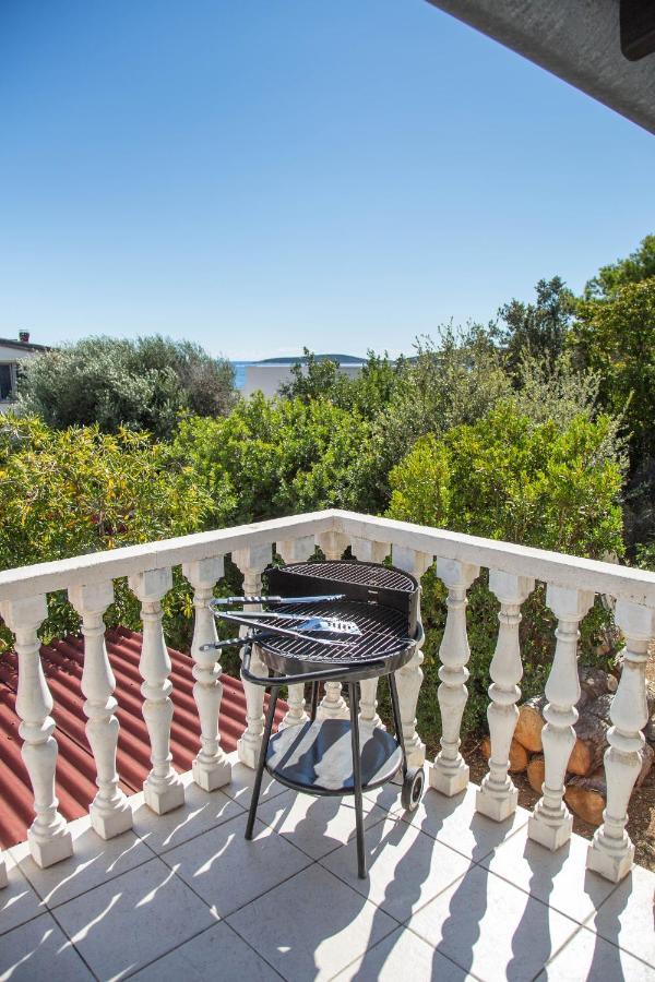 Apartments By The Sea Milna, Vis - 8895 ルカバックス エクステリア 写真